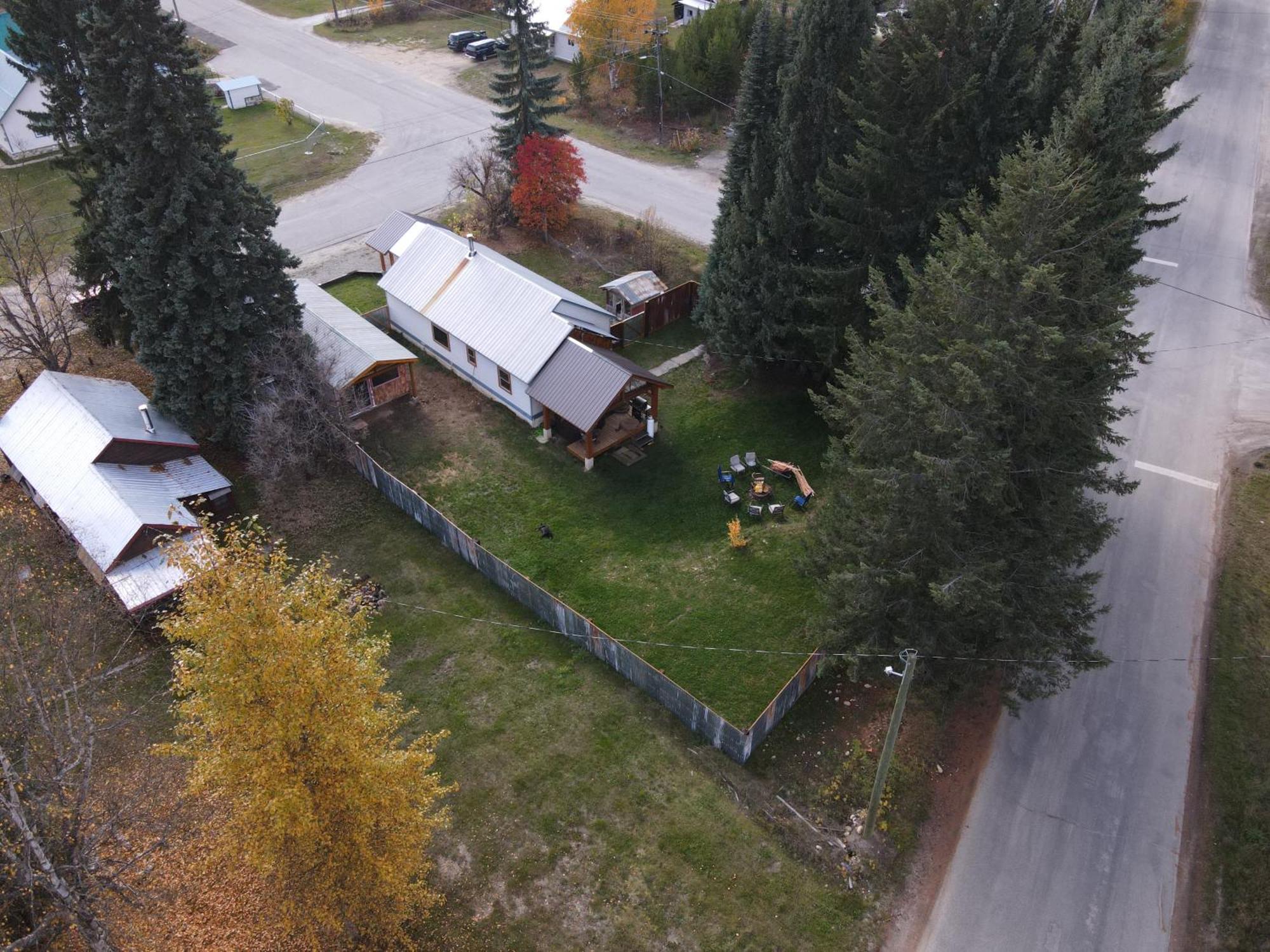 Eleanor Lodge - Entire House In Blue River Exterior foto